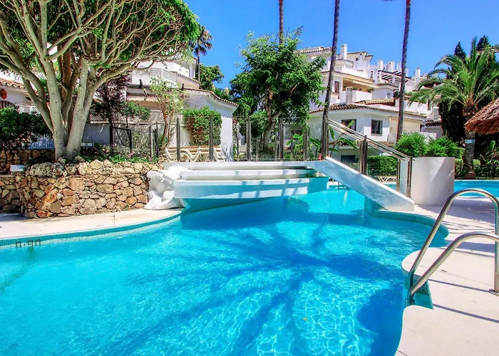 1080 Beachfront Penthouse 3 Floors Jacuzzi 2 Pools Wifi Roof Terrace Lejlighed